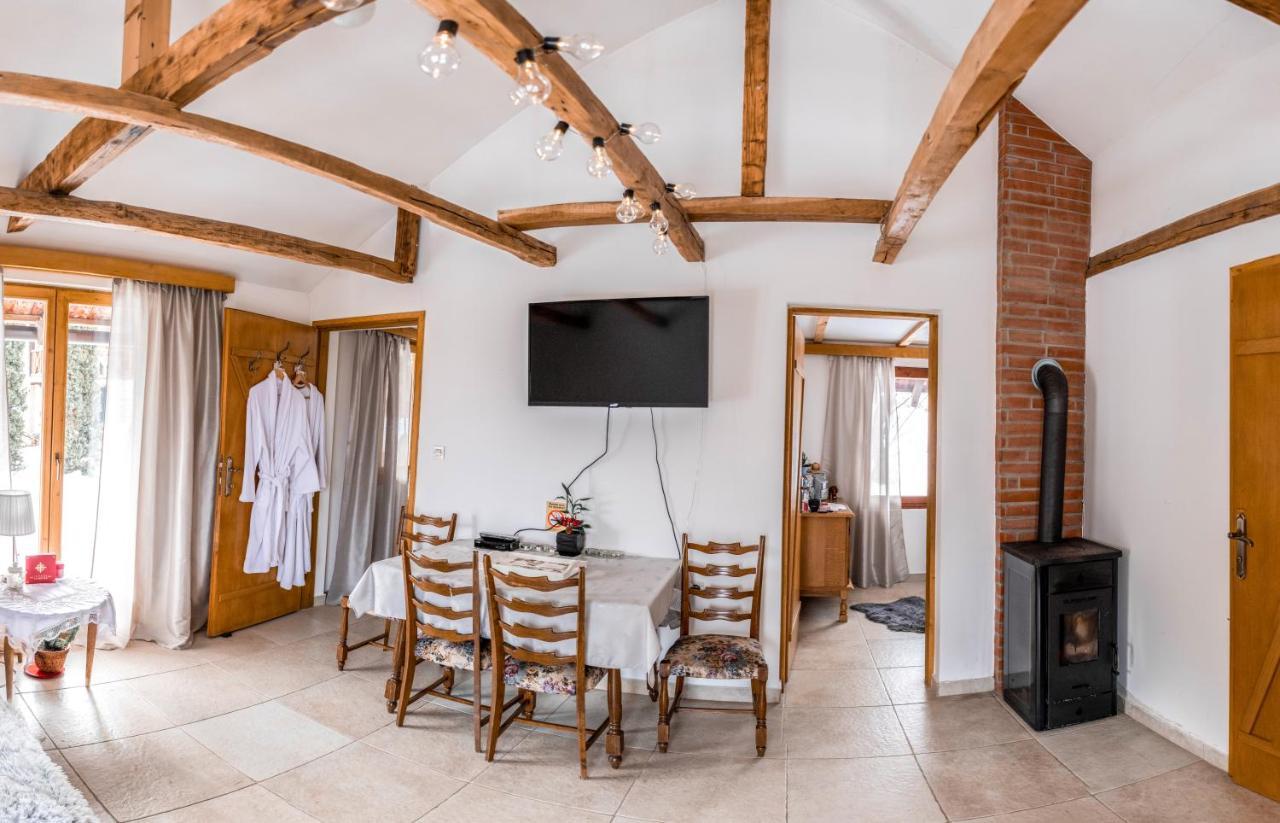 Apartmani Lunija Gornji Milanovac Kültér fotó