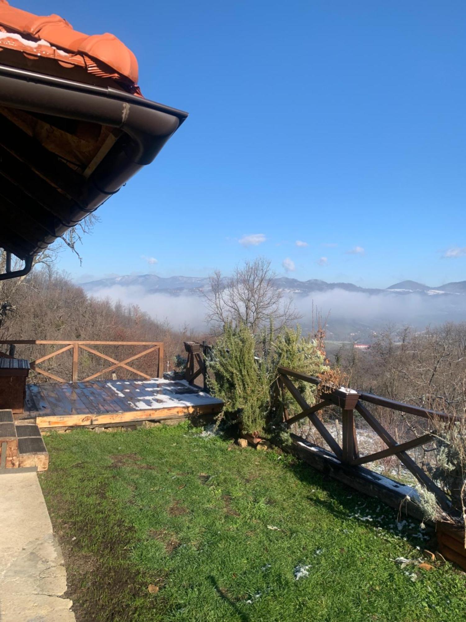 Apartmani Lunija Gornji Milanovac Kültér fotó
